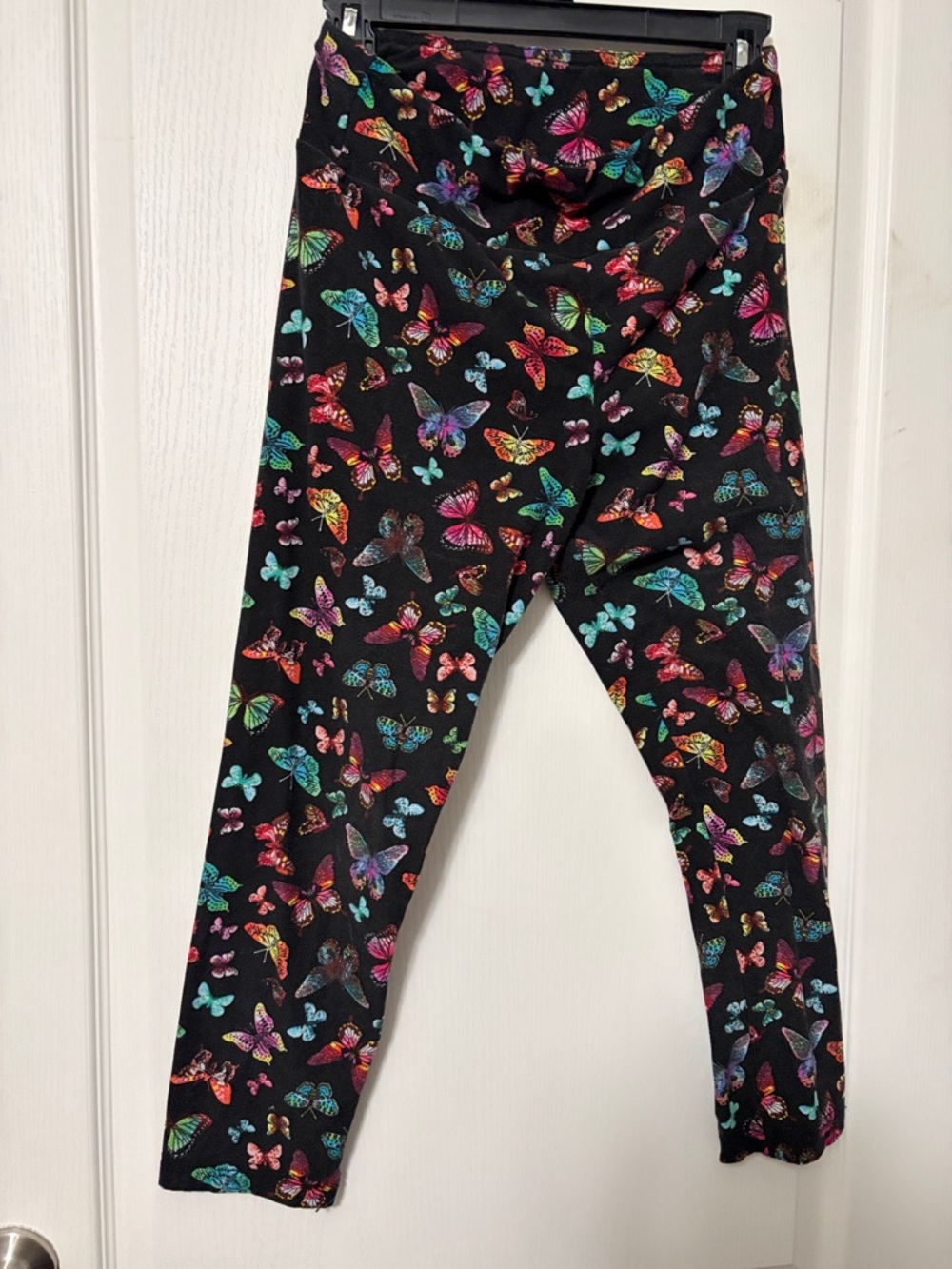 Women’s ' Black Butterfly Print capris